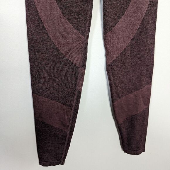 PINK by Victoria's Secret Seamless Workout Leggings - Picture 3 of 8